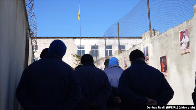 Дорогий ізолятор для диктатора та розкриття таємниць російського лобізму: підсумки тижня